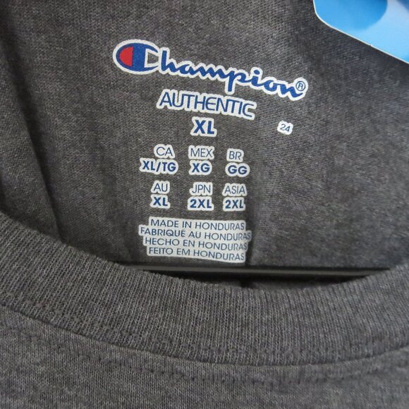 Men's Long Sleeve‎ Champion T-Shirt - Picture 3 of 5